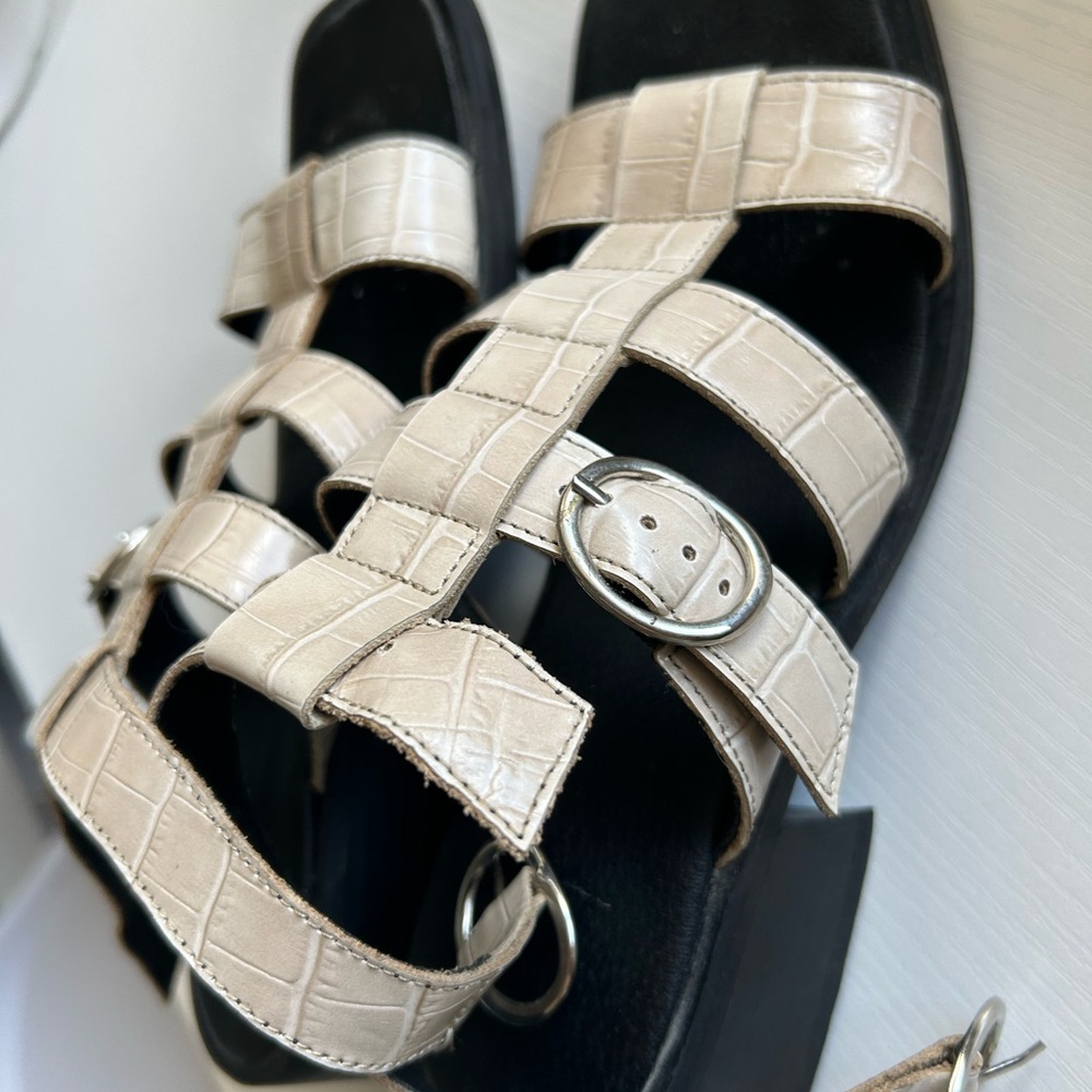 Women's Cream Sandals